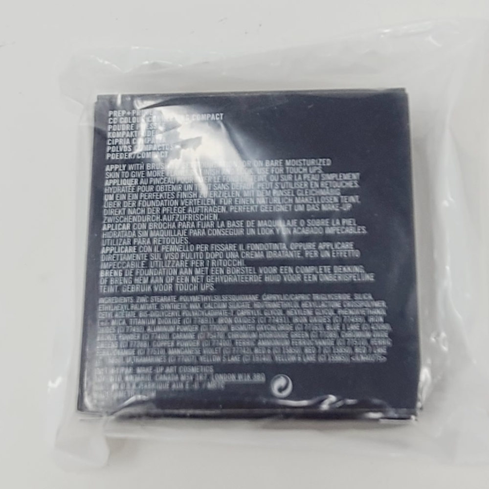 MAC‎ Prep + Prime CC color correcting compact